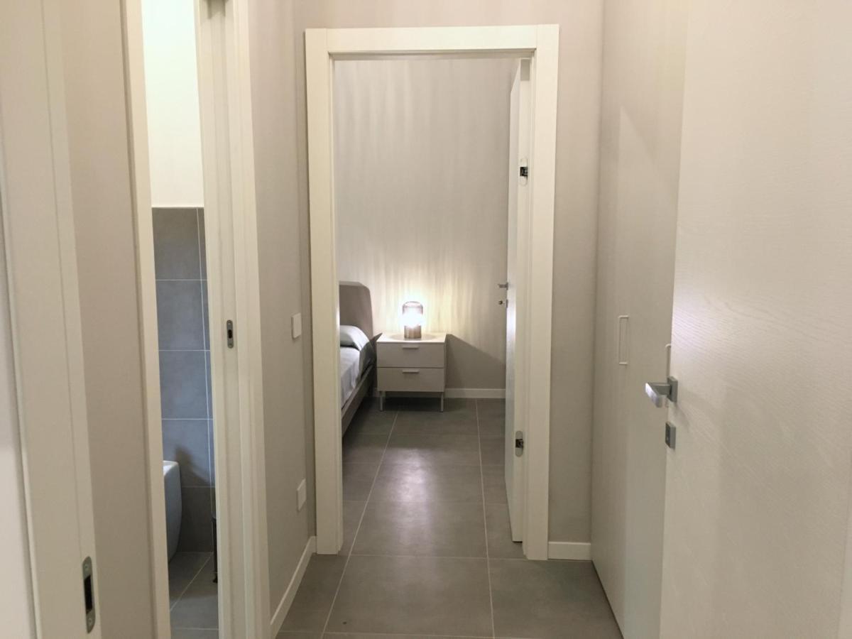 Domus Pyrus Apartments Перо Екстериор снимка