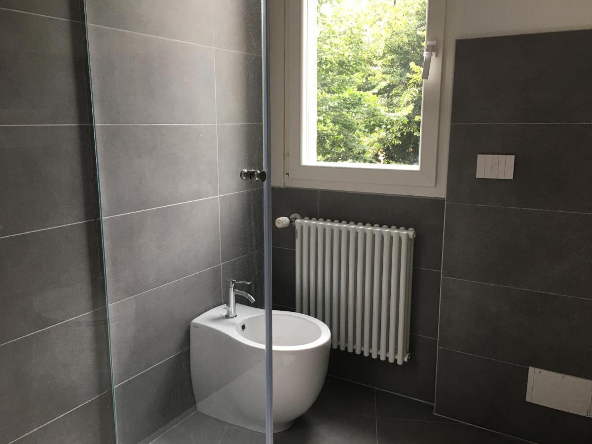 Domus Pyrus Apartments Перо Екстериор снимка