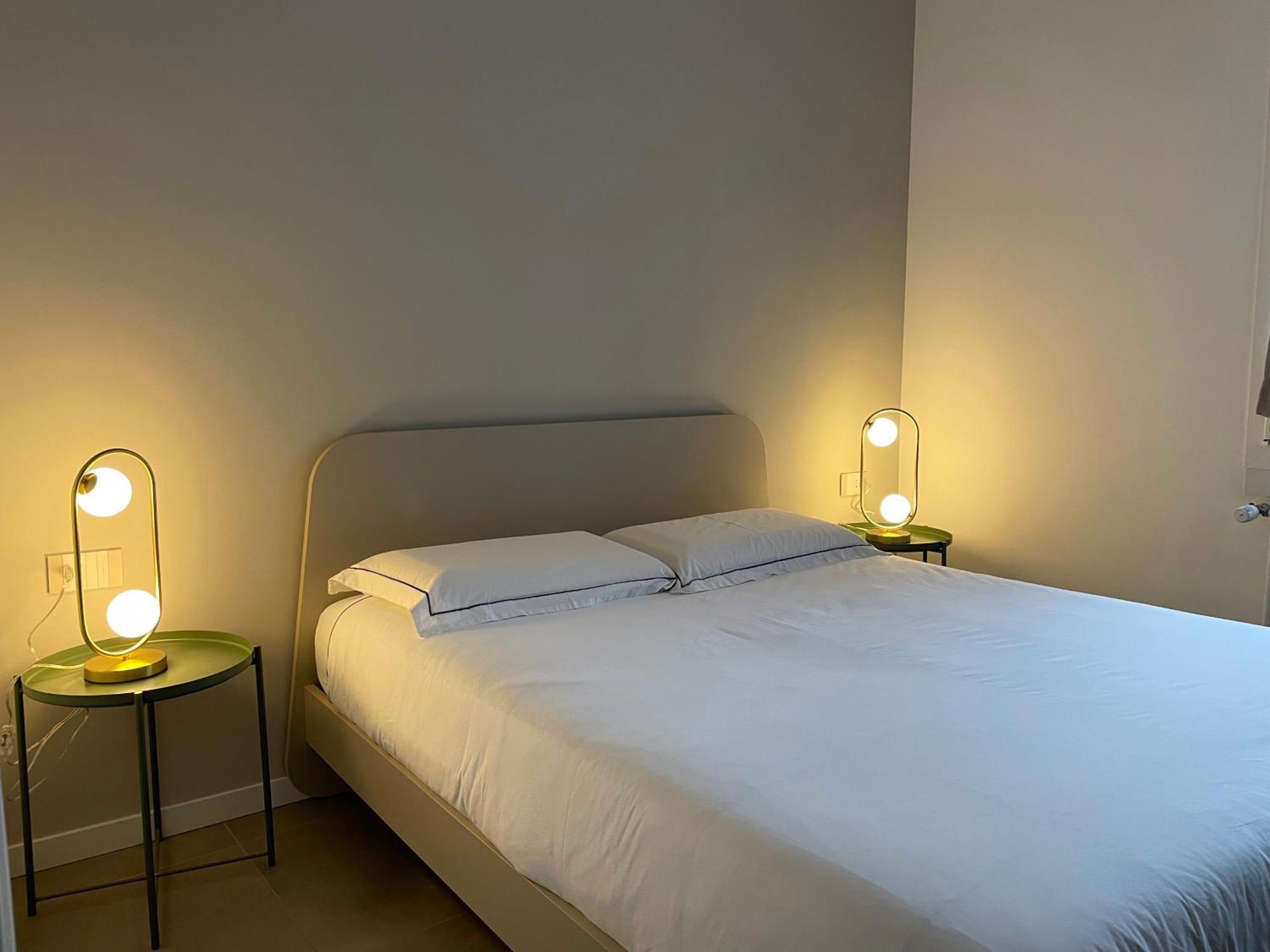 Domus Pyrus Apartments Перо Екстериор снимка